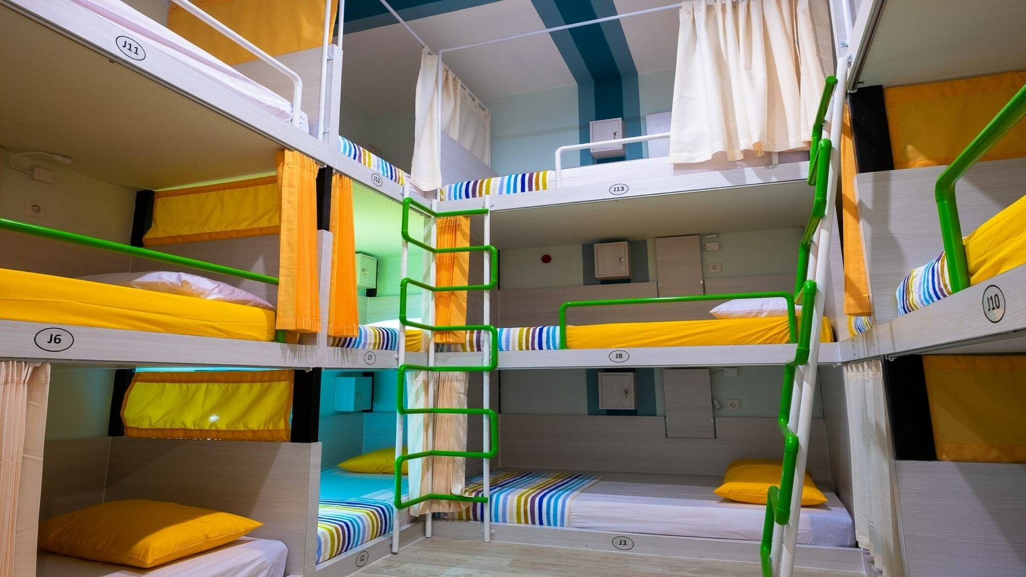 Mel'S Dorm Hostel Τζακάρτα Εξωτερικό φωτογραφία